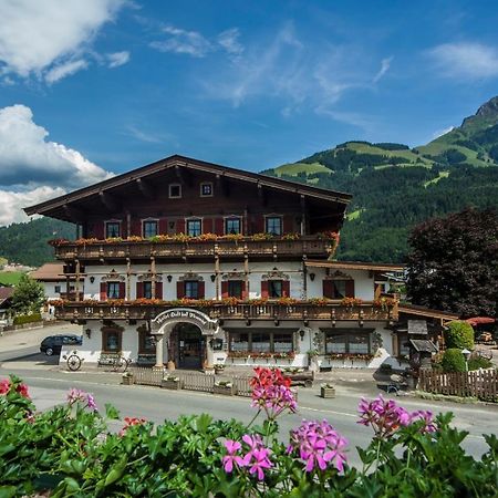 Kaiserhotel Neuwirt Oberndorf in Tirol Eksteriør billede