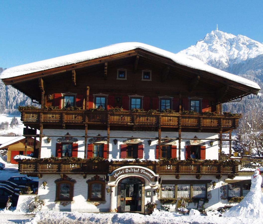Kaiserhotel Neuwirt Oberndorf in Tirol Eksteriør billede