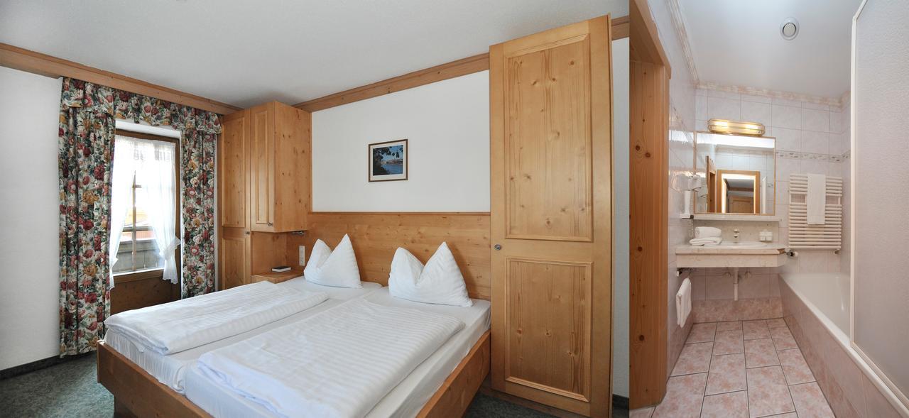 Kaiserhotel Neuwirt Oberndorf in Tirol Eksteriør billede