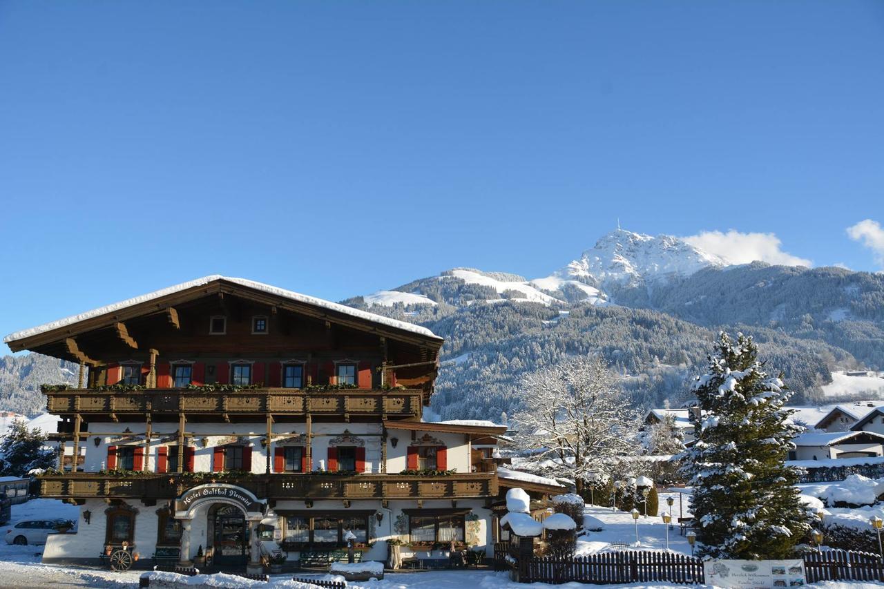 Kaiserhotel Neuwirt Oberndorf in Tirol Eksteriør billede